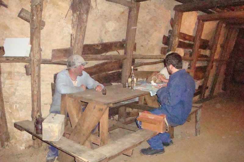 18765267_1707905796168481_10637882_o